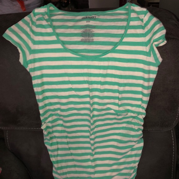 Maternity T-shirt’s - Picture 3 of 3